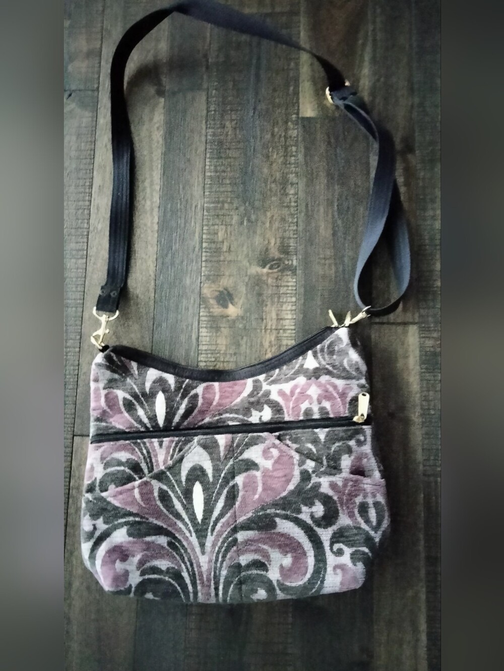 Floral-Print Crossbody Bag in Purple and Gray